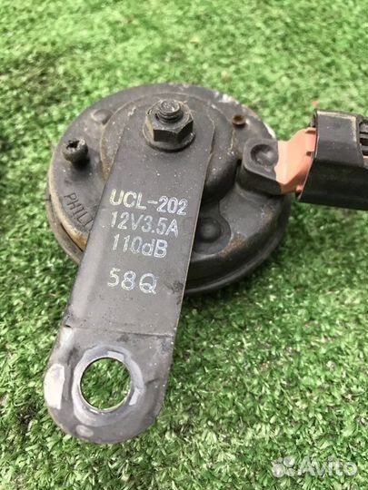 Звуковой сигнал передний Honda Civic FD1 R18A 2005