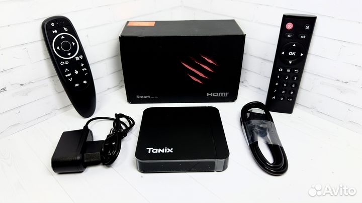 Tanix W2 4/32 Android 11 6000 каналов