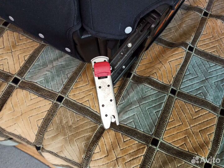 Детское автомобильное кресло Cybex Freefix