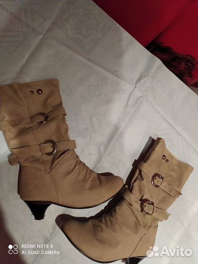 Сапоги женские осенние 37 размер серого цвета