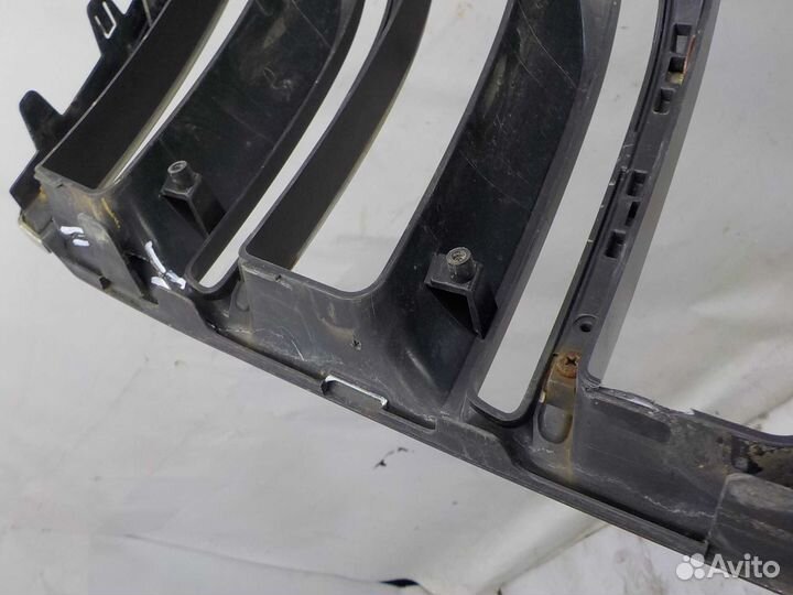 Решетка радиатора toyota land cruiser 150