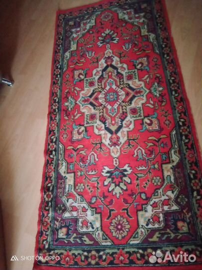 Ковер 2/3,1,9/0,9 в хорошем состоянии