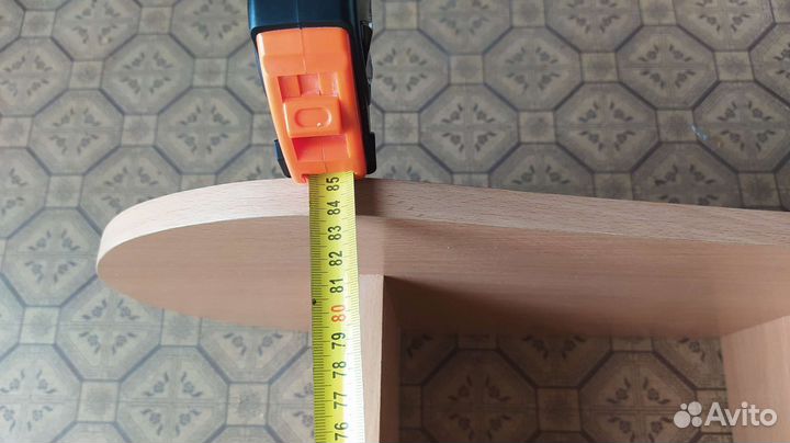 Полка настенная навесная