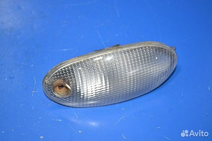 Салонный осветитель iveco Stralis (01.02)