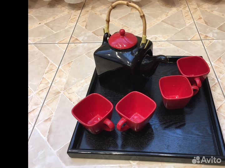 Новый керамический сервиз /чайный набор