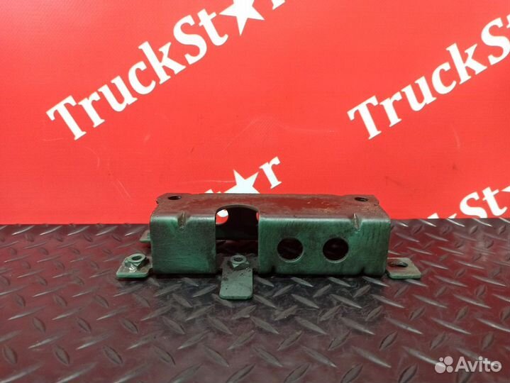 Кронштейн трубки охлаждения Volvo FH, Volvo FM