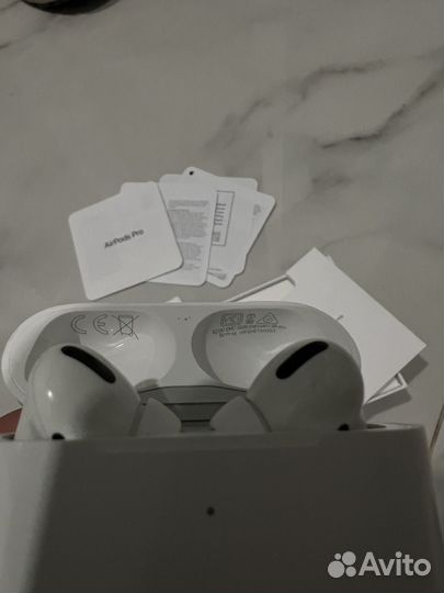 AirPods Pro with MagSafe Charging Case Оригинал