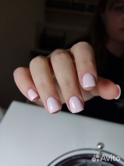 Мастер маникюра и педикюра