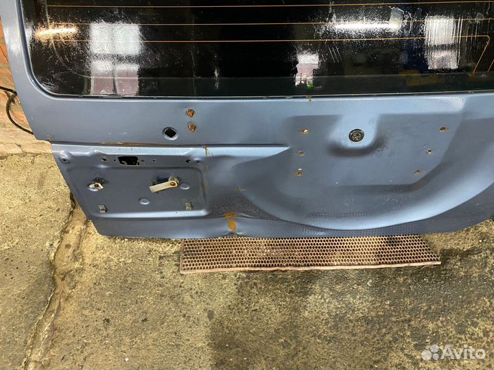 Крышка Багажника Mitsubishi Pajero 2