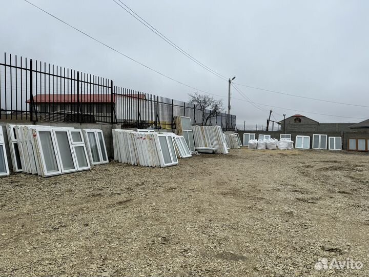 Пластиковые двери и окна б/у