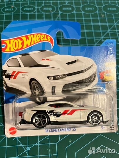 Машина hot wheels 18 copo Camaro SS