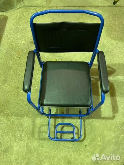 Санитарный стул туалет на колесах
