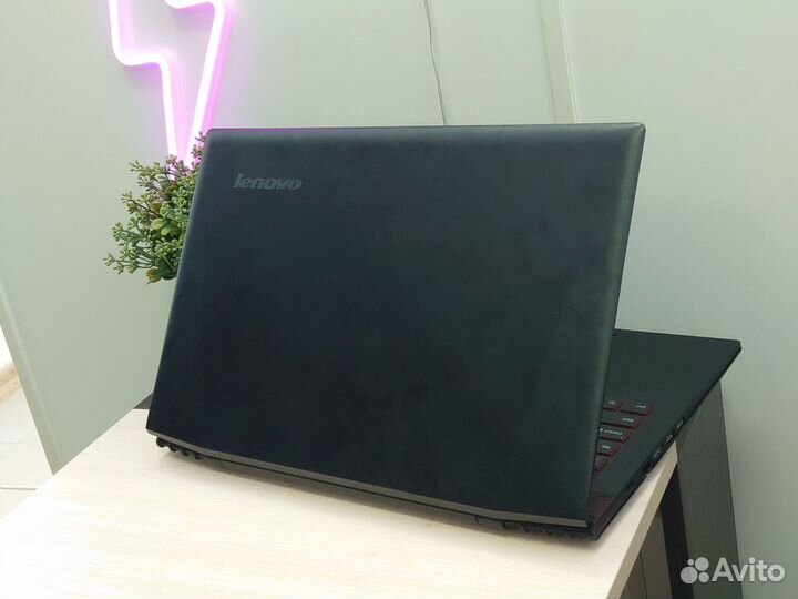 Мощный игровой Legion GTX1050/Core i5/SSD