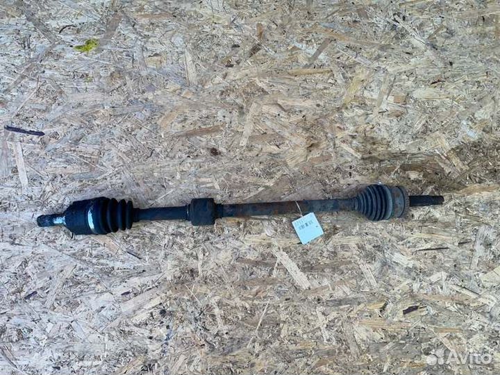 Привод полуось передний правый Hyundai Solaris 1