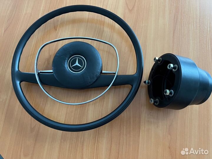 Руль Мерседес W115/114/108 тонкий оригинальный