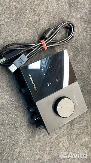 Звуковая карта Native Instruments Komplete Audio 1