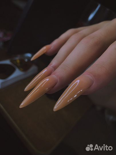 Маникюр на дому