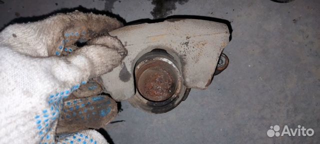 Кулак поворотный в сборе со ступицей для Suzuki