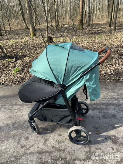 Коляска детская прогулочная всесезонная
