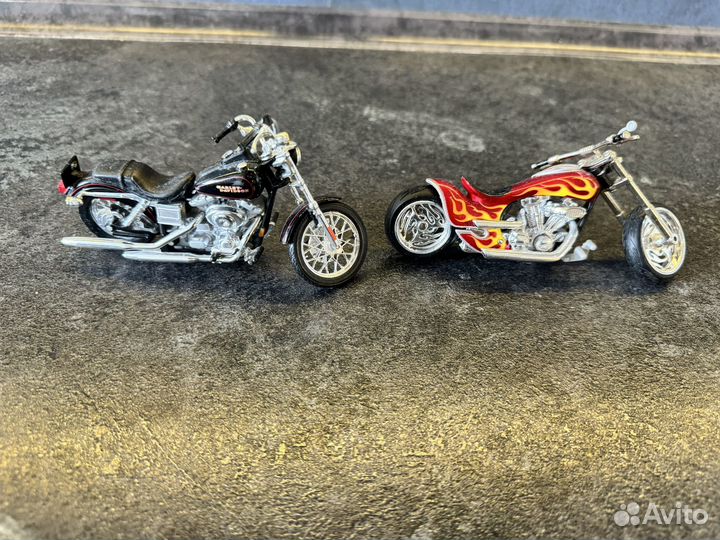 Продам мотоциклы в масштабе 1:18