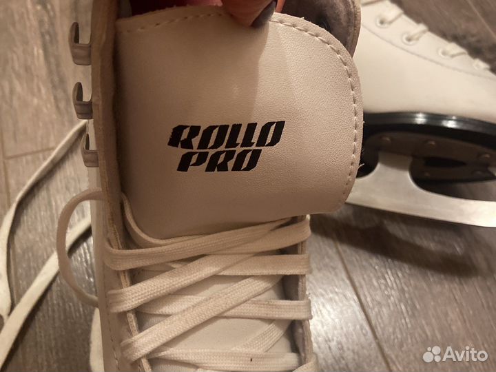 Коньки для фигурного катания детские