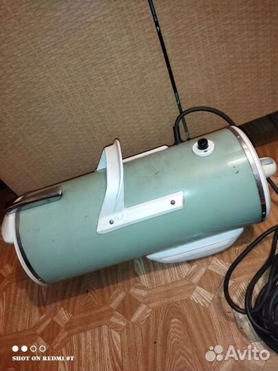 Пылесос 1970 года