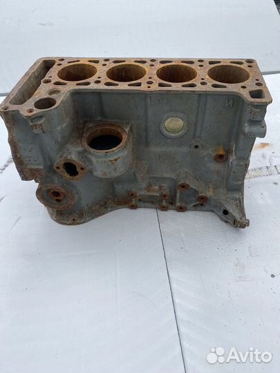 Блок целиндров ваз 01-07,08-15 Авторазбор