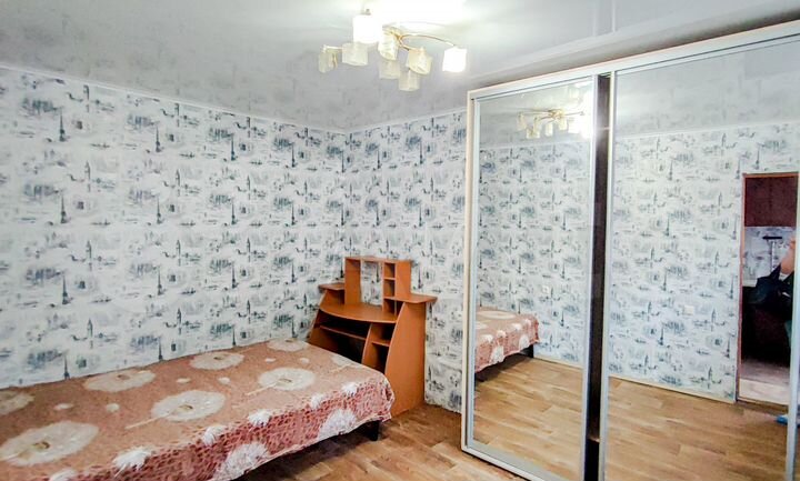 2-к. квартира, 52 м², 1/1 эт.