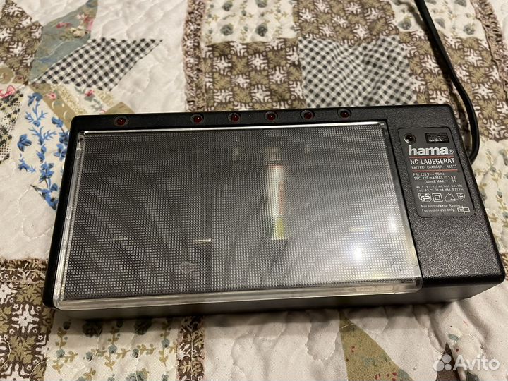 Зарядное устройство для батареек Hama