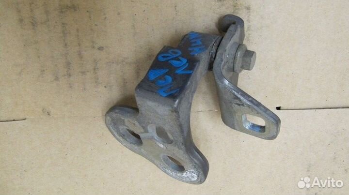 Петля двери передней левой Ford Focus III 2011-201