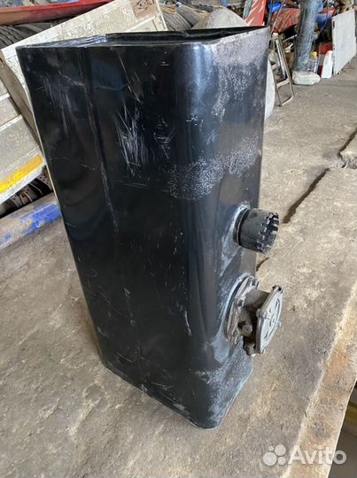 Гидробак на тягач/грузовик