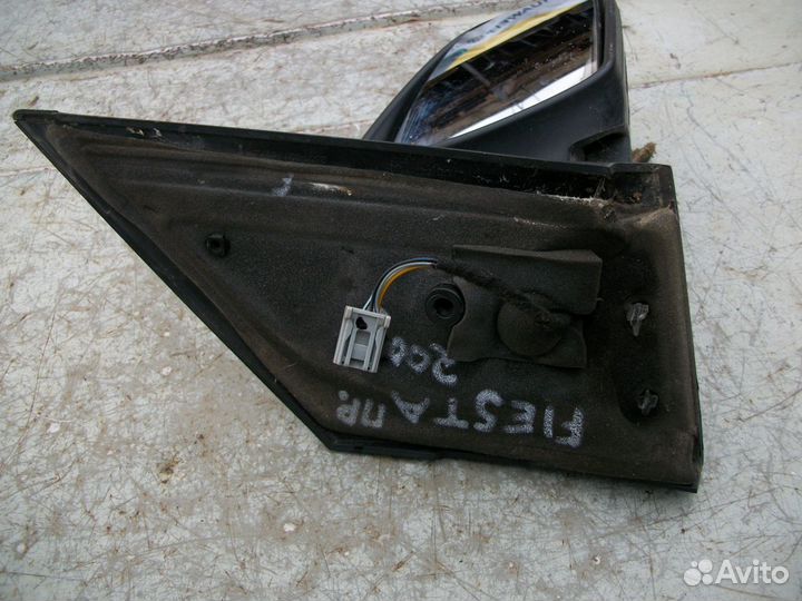 Зеркало правое Форд Фиеста 2001 2008
