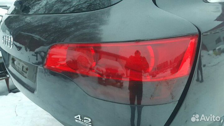 Крышка багажника Audi Q7 4L 4.2 BAR 06