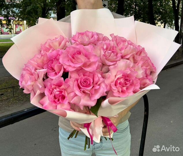 Букет из крупных французских роз