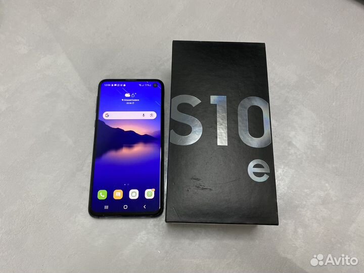 Samsung Galaxy S10e, 6/128 ГБ