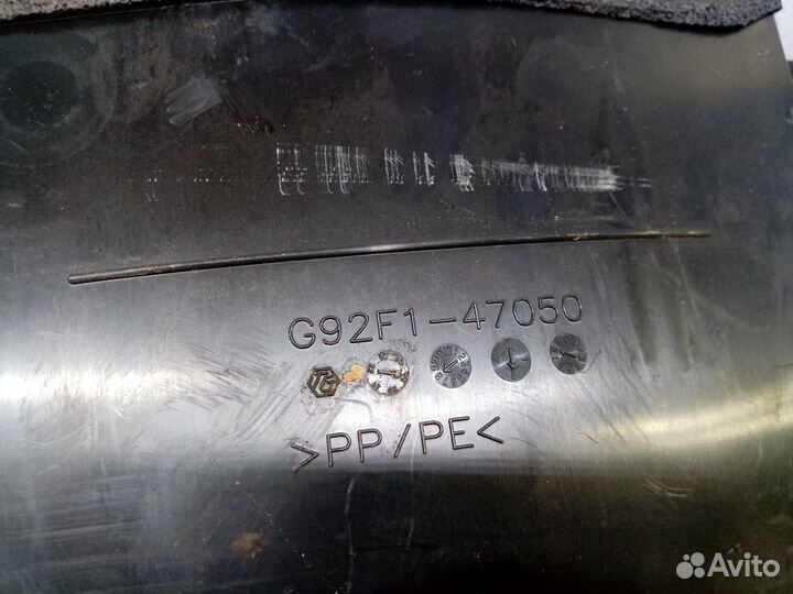 Б/У Крышка батареи#001