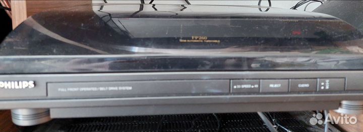 Виниловый проигрыватель philips