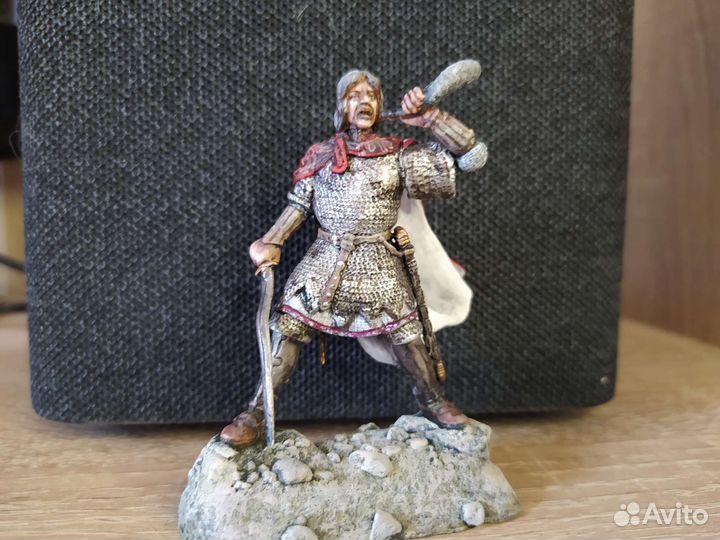 Оловянная фигурка. Роланд