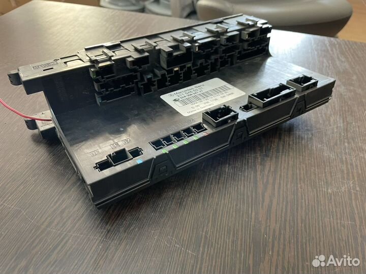 Блок предохранителей SAM задний Mercedes W211 W219