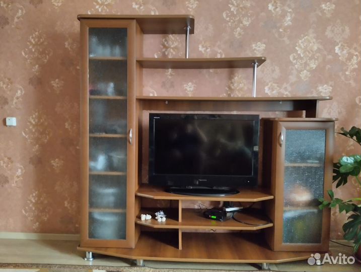 Стенка в гостиную