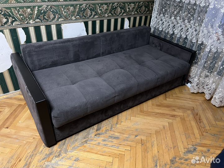 Диван колвать