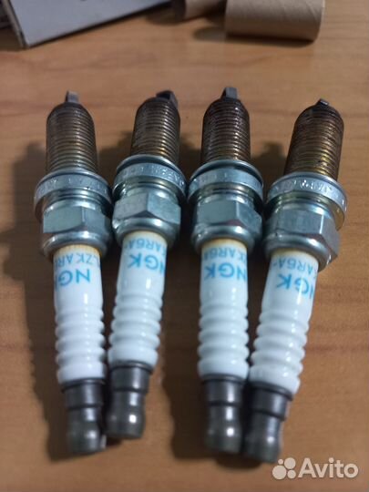Свечи зажигания Nissan 22401-CK81B