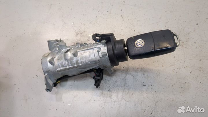 Замок зажигания Volkswagen Touran