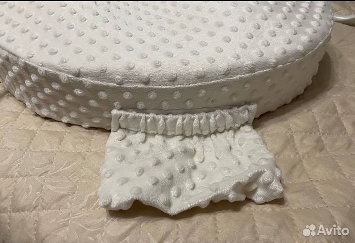 Подушка для кормления грудью