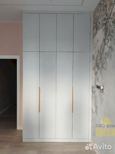 Шкаф в спальню