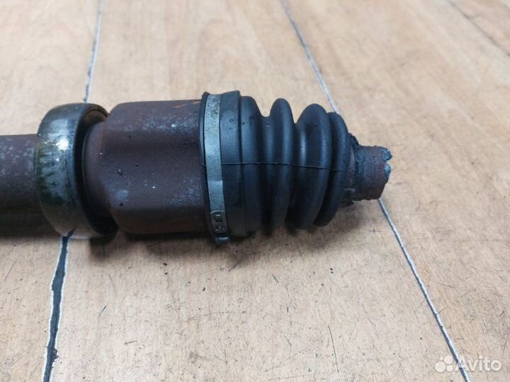 Промежуточный вал Ford Focus 1 fydb