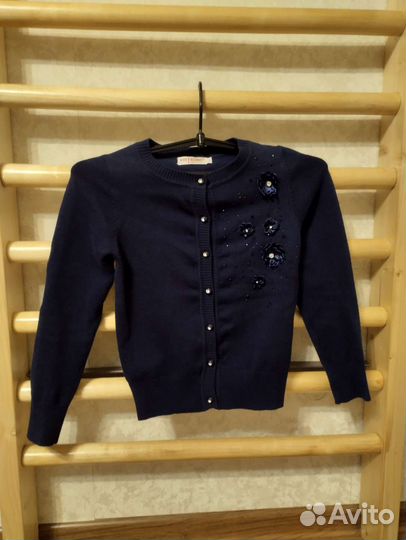 Кофта на пуговицах для девочки