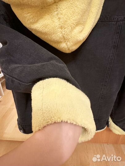 Джинсовая куртка с мехом женская