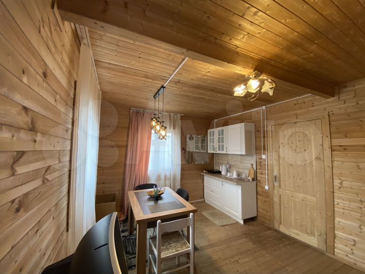 Дом 54 м² на участке 9,5 сот.