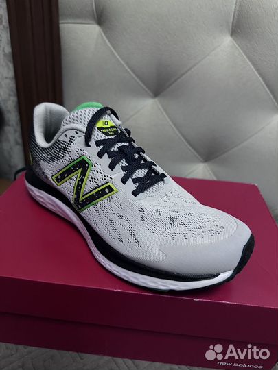 Кроссовки мужские new balance